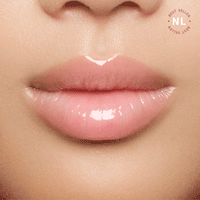ПОДАРЪК Гланц за устни GLOSS BOSS